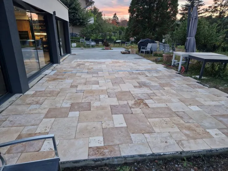 Carrelage de terrasse, Val d'Oingt, ASV Carrelage